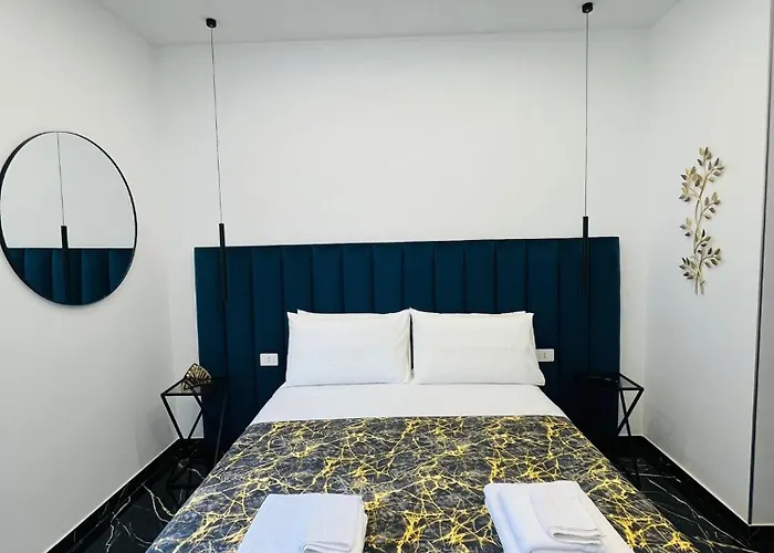 Stazione 2 Гостевой дом Неаполь